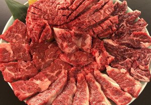 焼肉ホルモンまるよし精肉店
