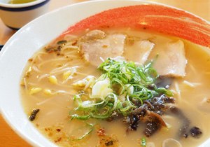 鹿児島ラーメン みよし家　空港バイパス店